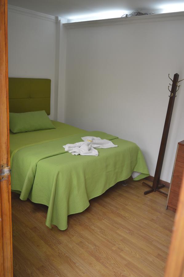 Hotel Las Palmas Fontibon Bogota Bagian luar foto